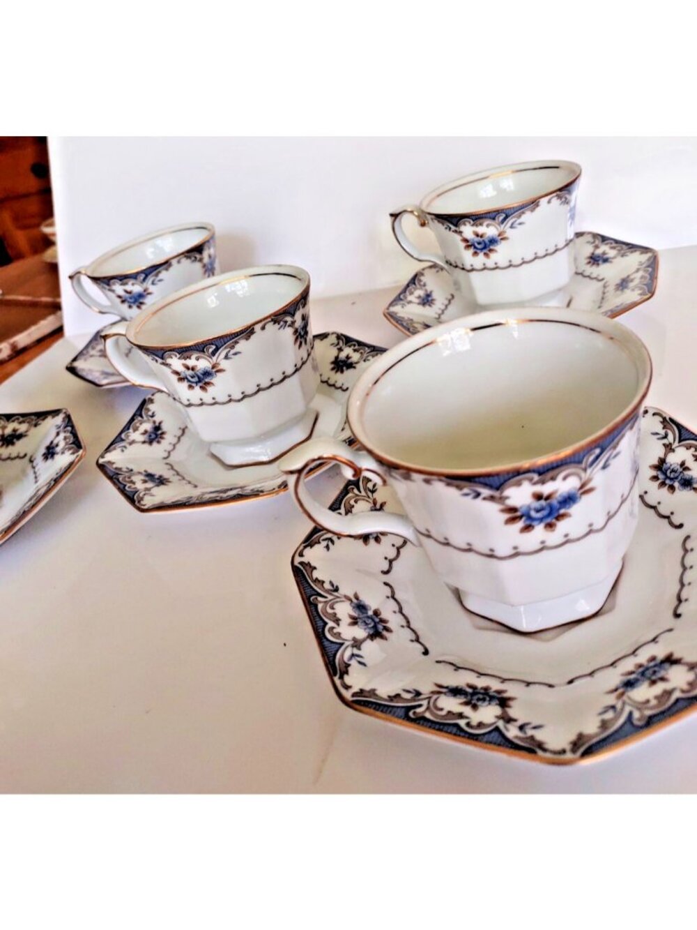 Harmony House Hexagonal Cup & Saucer Sets(5) Versailles